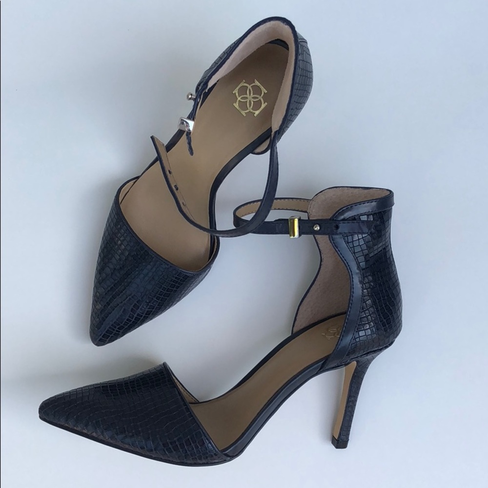Ann Taylor Navy Katia Ankle Heel Size 6 NWOB